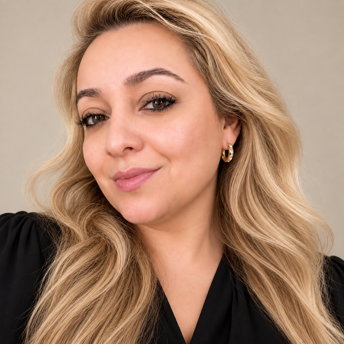 Pendientes de Aro con Zirconias | Acero Inoxidable con Chapado PVD en Oro 14K