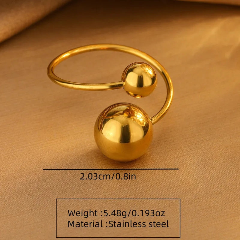 Conjunto Flor Dorada | Acero Inoxidable Chapado en Oro 18K