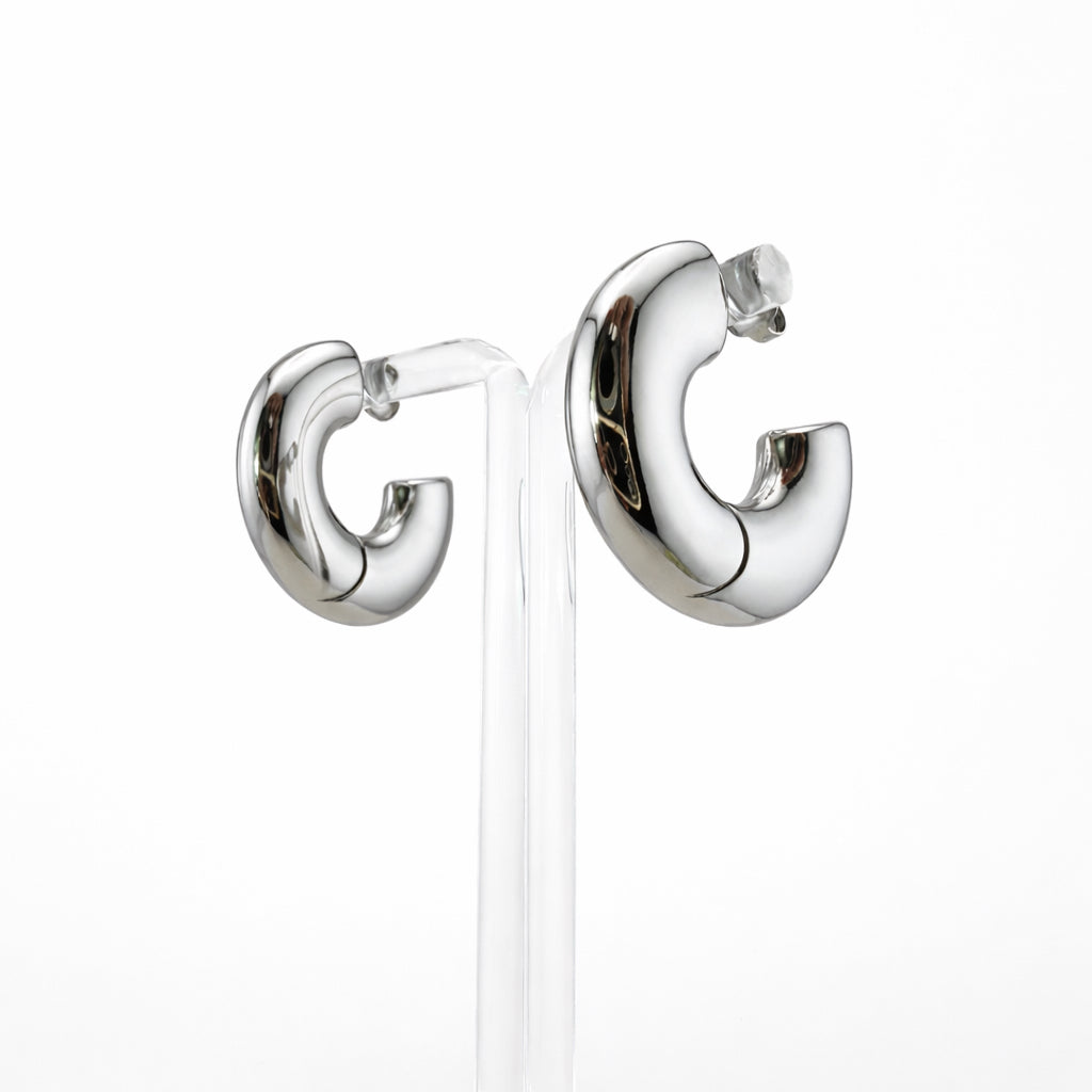 Pendientes Tipo Aro en Forma de C | Acero Inoxidable | Acabado Metálico