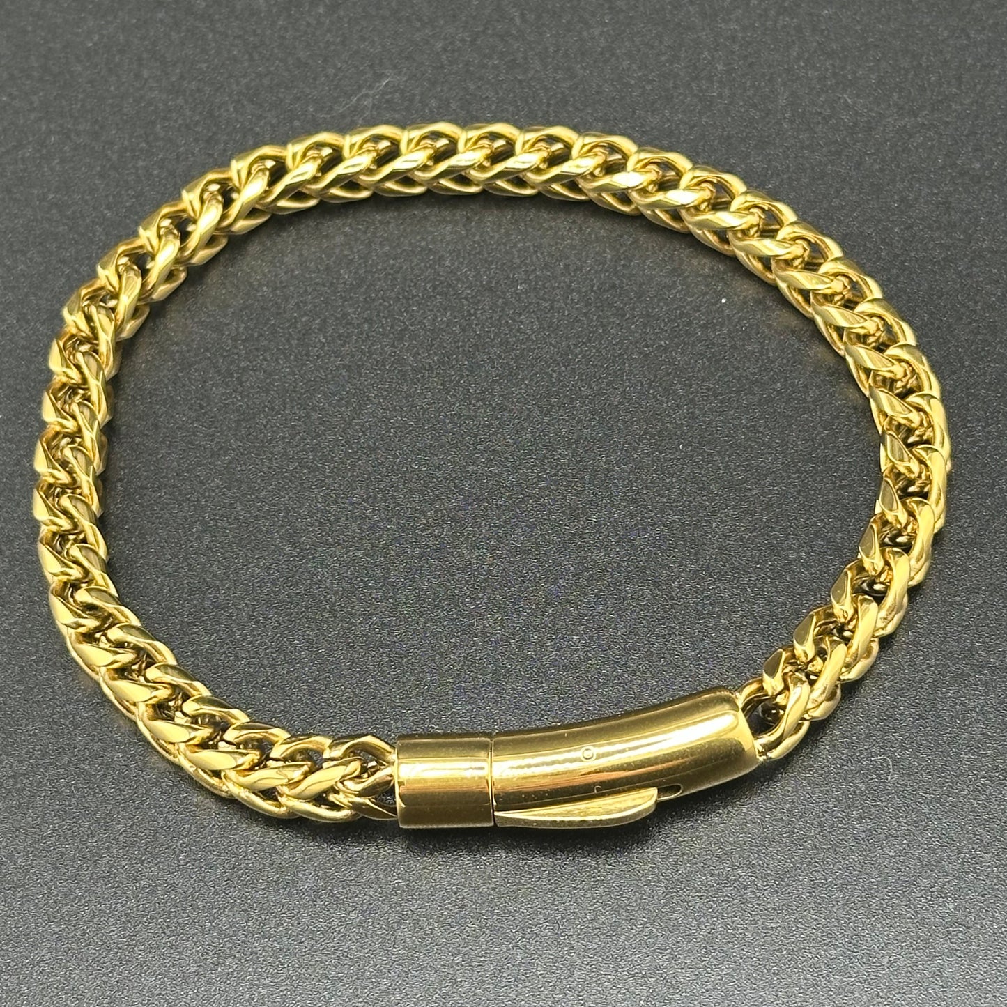 Brazalete Hip-Hop Geométrica Unisex | Acero Inoxidable | Chapado Oro 18K