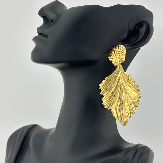 Pendientes Hoja Dorados – Mujer | Acero Inoxidable | Chapado Oro 18K