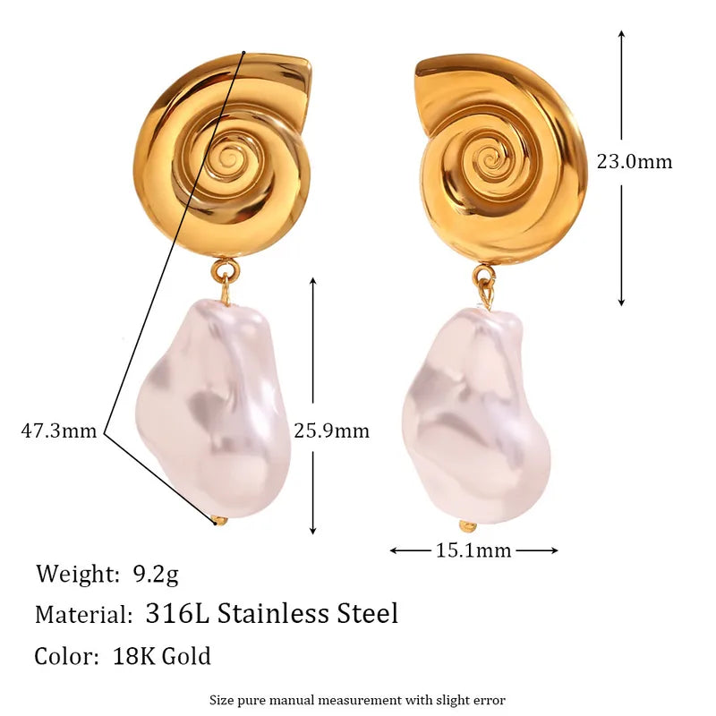 Pendientes Concha y Perla Barroca | Acero Inoxidable Chapado en Oro 18K