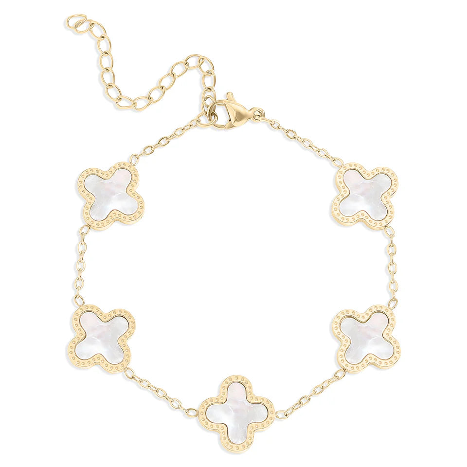 Pulsera con Dijes de Trébol de la Suerte Color Perla – Mujer | Acero Inoxidable Chapado en Oro 18K | Ajustable