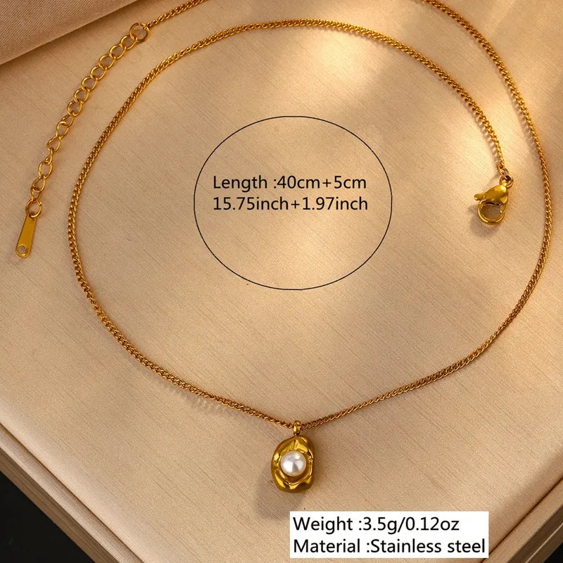 Conjunto Dorado con Perla Blanca | Acero Inoxidable Chapado en Oro 18K