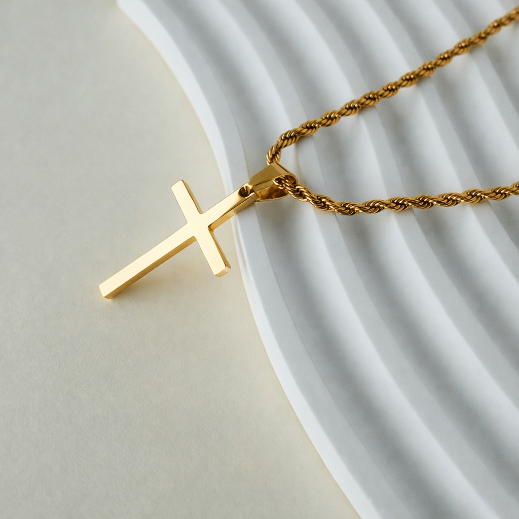 Collar Twist con Dije de Cruz | Acero Inoxidable Chapado Oro 18K